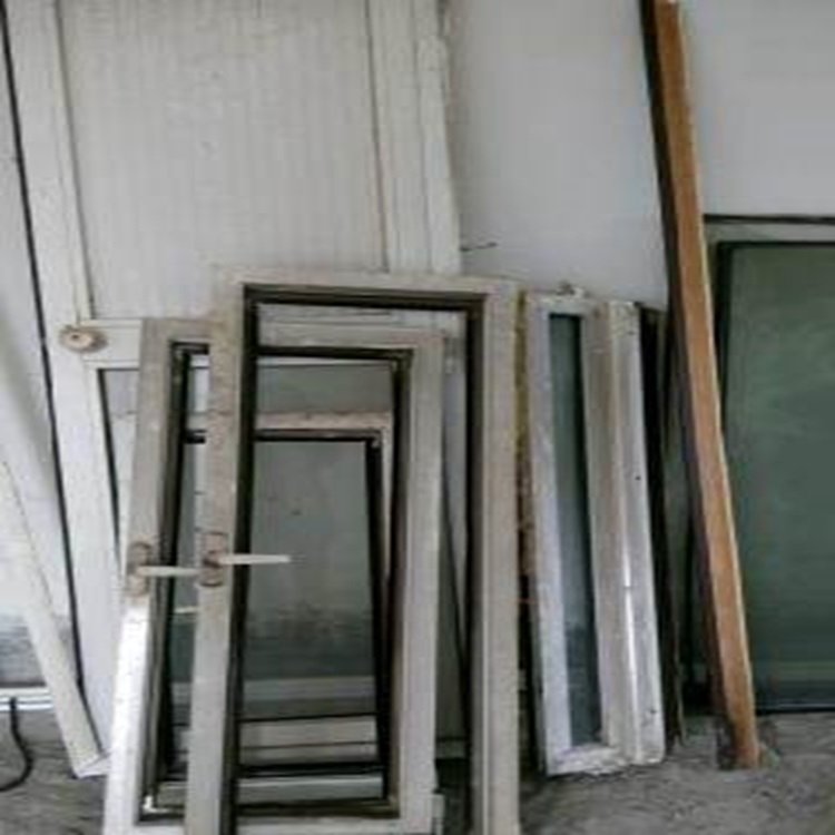 南宁旧铝合金门窗回收 专业上门拆除，让废铝变废为宝
